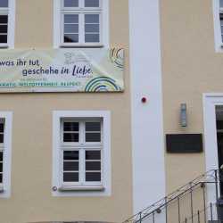 Zinzendorfschulen rufen auf zu Demokratie, Weltoffenheit und Respekt Zinzendorfschulen rufen auf zu Demokratie, Weltoffenheit und Respekt