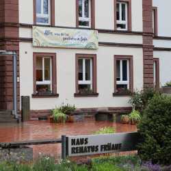 Zinzendorfschulen rufen auf zu Demokratie, Weltoffenheit und Respekt Zinzendorfschulen rufen auf zu Demokratie, Weltoffenheit und Respekt