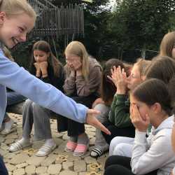 Unvergessliche Abenteuer am Hohenstaufen – Die Klassenfahrt der 6a, 6b und 6c Unvergessliche Abenteuer am Hohenstaufen – Die Klassenfahrt der 6a, 6b und 6c