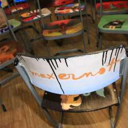 Kunst am Stuhl Kunst am Stuhl