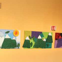 Runder Projektabschluss: Unsere Bilder hängen! Runder Projektabschluss: Unsere Bilder hängen!