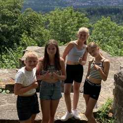 Natur, Geschichte, Kunst und jede Menge Spaß im Landschulheim Natur, Geschichte, Kunst und jede Menge Spaß im Landschulheim