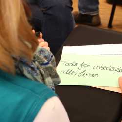 Gesamtes Kollegium lässt sich schulen: Lions-Quest-Seminare bei pädagogischen Tagen Gesamtes Kollegium lässt sich schulen: Lions-Quest-Seminare bei pädagogischen Tagen