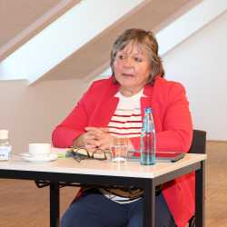 Landtags-Abgeordnete Martina Braun betont Bedeutung der Privatschulen