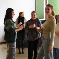 Angehende Erzieher*innen bekommen viele Impulse beim Methodentag Angehende Erzieher*innen bekommen viele Impulse beim Methodentag