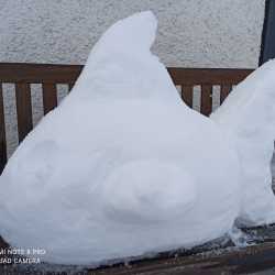 Schneeskulpturen im Kunstunterricht
