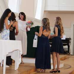 Mittlere Reife als solide Basis zum „Sprung ins Ungewisse“ Mittlere Reife als solide Basis zum „Sprung ins Ungewisse“