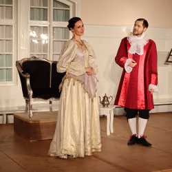 Zinzendorf-Theater-Ensemble begeistert mit Moliére-Komödie Zinzendorf-Theater-Ensemble begeistert mit Moliére-Komödie