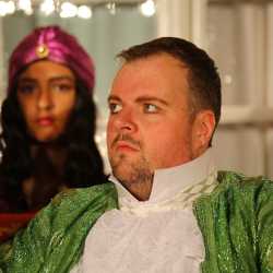 Zinzendorf-Theater-Ensemble begeistert mit Moliére-Komödie Zinzendorf-Theater-Ensemble begeistert mit Moliére-Komödie