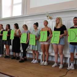 Zinzendorfschulen nehmen Abschied von Fachschul-Leiterin Zinzendorfschulen nehmen Abschied von Fachschul-Leiterin