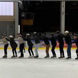 Wintersporttag in der Eissporthalle Wintersporttag in der Eissporthalle