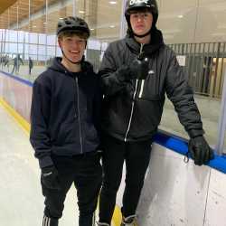 Wintersporttag in der Eissporthalle Wintersporttag in der Eissporthalle