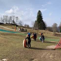 Drei Tage voller Bewegung, Natur und Gemeinschaft Drei Tage voller Bewegung, Natur und Gemeinschaft