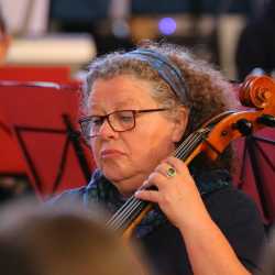 Gemeinsam im Takt: Musikwoche der Zinzendorfschulen begeistert mit ihren Ergebnissen Gemeinsam im Takt: Musikwoche der Zinzendorfschulen begeistert mit ihren Ergebnissen