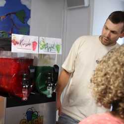 Schulfest der Zinzendorfschulen mit Blick in die Zukunft: Neue Sporthalle vorgestellt Schulfest der Zinzendorfschulen mit Blick in die Zukunft: Neue Sporthalle vorgestellt