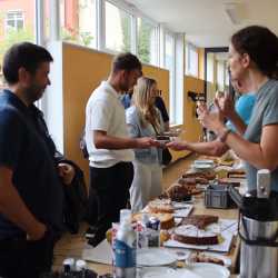 Schulfest der Zinzendorfschulen mit Blick in die Zukunft: Neue Sporthalle vorgestellt Schulfest der Zinzendorfschulen mit Blick in die Zukunft: Neue Sporthalle vorgestellt