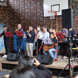 Schulfest der Zinzendorfschulen mit Blick in die Zukunft: Neue Sporthalle vorgestellt Schulfest der Zinzendorfschulen mit Blick in die Zukunft: Neue Sporthalle vorgestellt