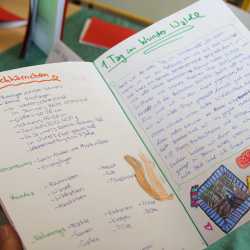 Schulfest der Zinzendorfschulen mit Blick in die Zukunft: Neue Sporthalle vorgestellt Schulfest der Zinzendorfschulen mit Blick in die Zukunft: Neue Sporthalle vorgestellt