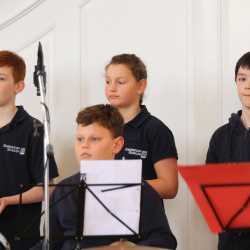 Tanz in den Frühling: Ein Konzert voller Leidenschaft und Rhythmus Tanz in den Frühling: Ein Konzert voller Leidenschaft und Rhythmus