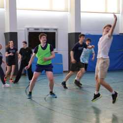 Schulpokal: Lehrer gewinnen im Basketball Schulpokal: Lehrer gewinnen im Basketball