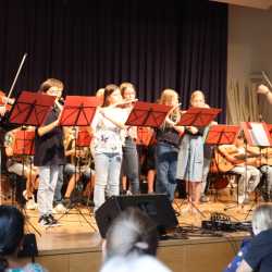 Sommerserenade mit Überraschung Sommerserenade mit Überraschung