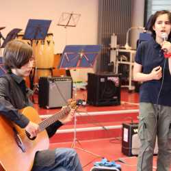 Sommerserenade verbreitet trotz  launischem Wetter Sommerlaune  Sommerserenade verbreitet trotz  launischem Wetter Sommerlaune