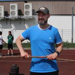 Fair Play und Teamgeist beim Sportfest der Klassen 5 bis 8 Fair Play und Teamgeist beim Sportfest der Klassen 5 bis 8