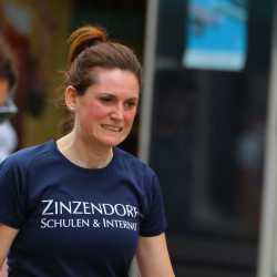 Stadtlauf Villingen: Fünf Zinzendorf-Sportler*innen schaffen jeweils 12 Runden Stadtlauf Villingen: Fünf Zinzendorf-Sportler*innen schaffen jeweils 12 Runden