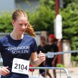 Zinzendorfschulen bilden zweitstärkstes Team beim Villinger Stadtlauf Zinzendorfschulen bilden zweitstärkstes Team beim Villinger Stadtlauf