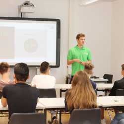 Studienbotschafter verschaffen Durchblick im Hochschul-Dschungel  Studienbotschafter verschaffen Durchblick im Hochschul-Dschungel