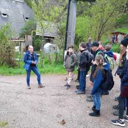 Landwirtschaft hautnah: Sechstklässler besuchen Untermühlbachhof Landwirtschaft hautnah: Sechstklässler besuchen Untermühlbachhof