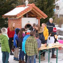 Rund 400 Besucher bei der Viertklässlerparty Rund 400 Besucher bei der Viertklässlerparty