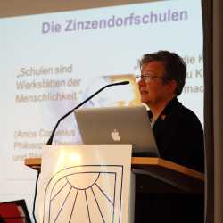 Offene Türen, strahlende Gesichter: Die Zinzendorfschulen stellen sich vor Offene Türen, strahlende Gesichter: Die Zinzendorfschulen stellen sich vor