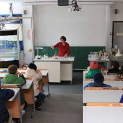 Ein Haus mit vielen Zimmern Ein Haus mit vielen Zimmern