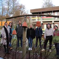 Festschmaus für die Wildvögel Festschmaus für die Wildvögel