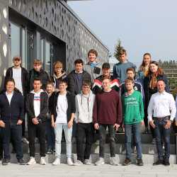 Wirtschaftsgymnasiasten erhalten bei Waldmann Einblicke in SAP-Software  Wirtschaftsgymnasiasten erhalten bei Waldmann Einblicke in SAP-Software