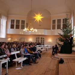 Zinzendorfschüler sammeln fast 1500 Euro für Schule im Flüchtlingscamp Ketermaya Zinzendorfschüler sammeln fast 1500 Euro für Schule im Flüchtlingscamp Ketermaya