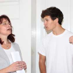 Wincent Weiss singt exklusiv für die Zinzendorfschüler Wincent Weiss singt exklusiv für die Zinzendorfschüler