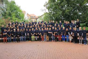 Herzlich willkommen! Schulstart mit drei Gottesdiensten Herzlich willkommen! Schulstart mit drei Gottesdiensten