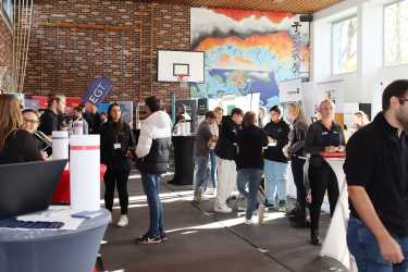 Gelungener Auftakt zur neuen Berufsfindungsmesse Gelungener Auftakt zur neuen Berufsfindungsmesse