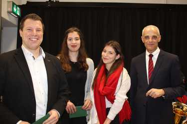 Schüler beim Neujahrsempfang geehrt Schüler beim Neujahrsempfang geehrt