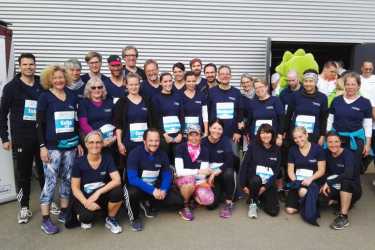 Fast 30 Mitarbeiter beim ersten Firmenlauf mit dabei Fast 30 Mitarbeiter beim ersten Firmenlauf mit dabei