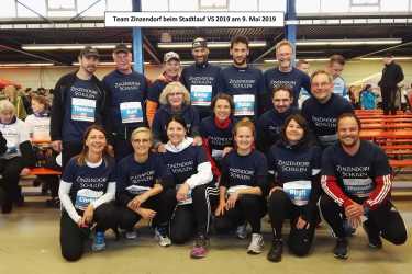 Sportler kommen bei Firmenlauf in Schwenningen trocken ins Ziel Sportler kommen bei Firmenlauf in Schwenningen trocken ins Ziel