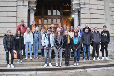 Lichterglanz und Miniaturen beim Schüleraustausch in Lyon Lichterglanz und Miniaturen beim Schüleraustausch in Lyon