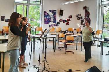 Jazz- und Popband: Gesangsworkshop mit Demira Seubel Jazz- und Popband: Gesangsworkshop mit Demira Seubel