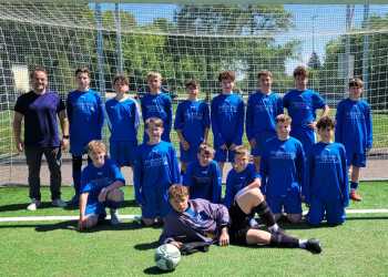 Respektable Leistung der Zinzendorf-Kicker beim JtfO-Fußballturnier Respektable Leistung der Zinzendorf-Kicker beim JtfO-Fußballturnier