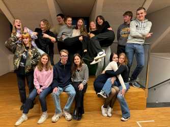 „Marie“ und das wahre Leben – Eigenproduktion des Literatur- und Theaterkurses „Marie“ und das wahre Leben – Eigenproduktion des Literatur- und Theaterkurses