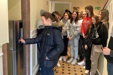 Nun hat auch das EDH einen Wasserspender Nun hat auch das EDH einen Wasserspender