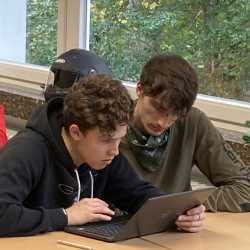 Interaktive Wissensvermittlung zur US-Wahl Interaktive Wissensvermittlung zur US-Wahl