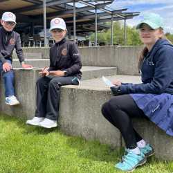 Jugend trainiert für Olympia: Zinzendorf-Golfer für Landesfinale qualifiziert Jugend trainiert für Olympia: Zinzendorf-Golfer für Landesfinale qualifiziert